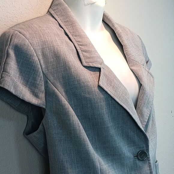 The Limited Collection Women Light Gray Wide Leg And Jacket Pantsuit sx L / 14 - Picture 4 of 16